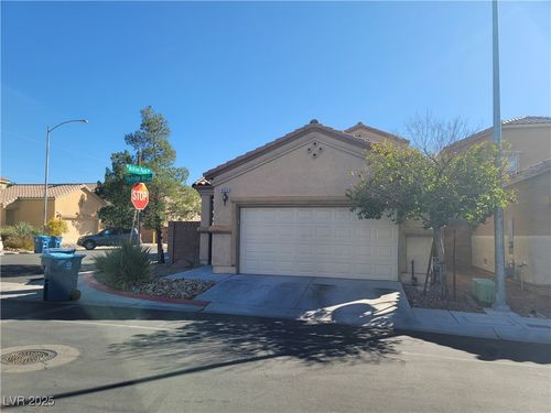 8930 Partridge Hill St, Las Vegas, NV, 89148-4978 | Card Image