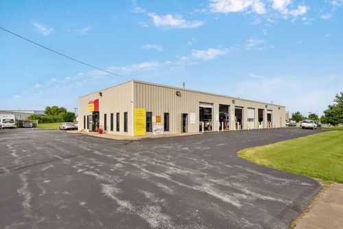 2140 W Sunset Street, Springfield, MO, 65807 | Card Image