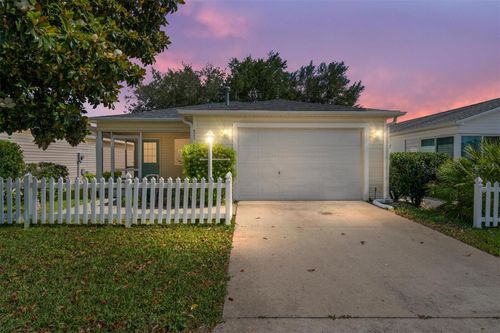 8221 Se 169th Palownia Loop, The Villages, FL, 32162-8382 | Card Image