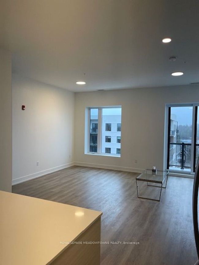 PH1 - 19B West Lane, Condo with 2 bedrooms, 2 bathrooms and 1 parking in Selwyn ON | Image 8
