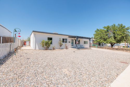 1209 N Allen Ave, Farmington, NM, 87401-3568 | Card Image