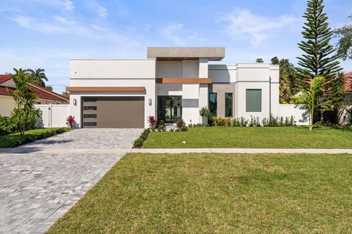 7537 W Country Club Blvd, Boca Raton, FL, 33487-1449 | Card Image