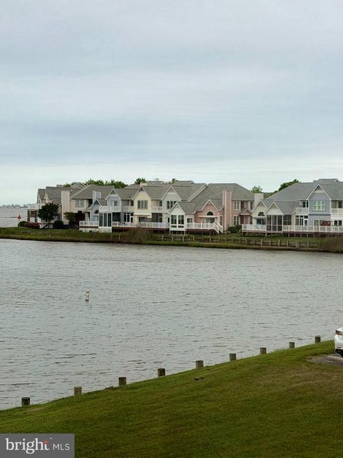 12402-7411 Yacht Club Dr, OCEAN PINES, MD, 21811-9413 | Card Image