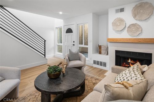 b-22-3905 W Hazard Ave, Santa Ana, CA, 92703-1600 | Card Image