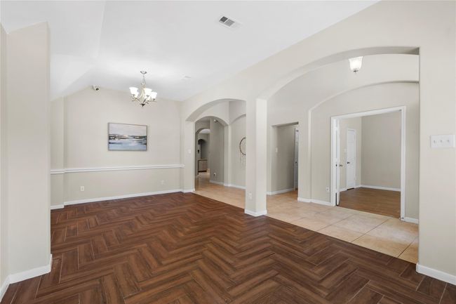 22022 Bridgestone Hawk Ct, House other with 3 bedrooms, 2 bathrooms and 2 parking in Spring TX | Image 7