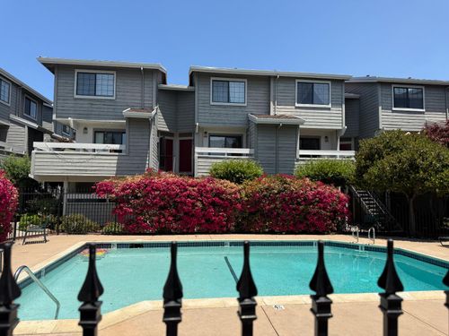 6947 Chantel Ct, San Jose, CA, 95129-4656 | Card Image
