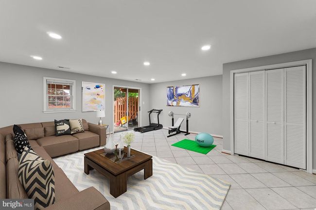 16812 Winston Ln, Townhouse with 4 bedrooms, 4 bathrooms and null parking in WOODBRIDGE VA | Image 21