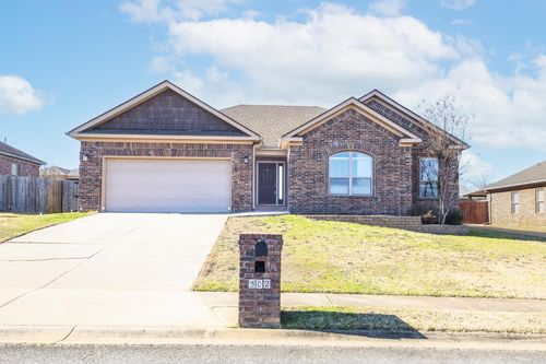 502 Rolling Creek Dr, Austin, AR, 72007-9742 | Card Image