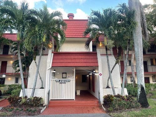 305-4363 Trevi Court, Lake Worth, FL, 33467 | Card Image