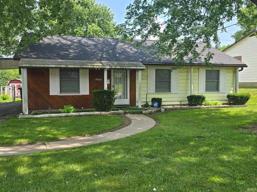 3225 S Curfman Rd, Marion, IN, 46953-3831 | Card Image