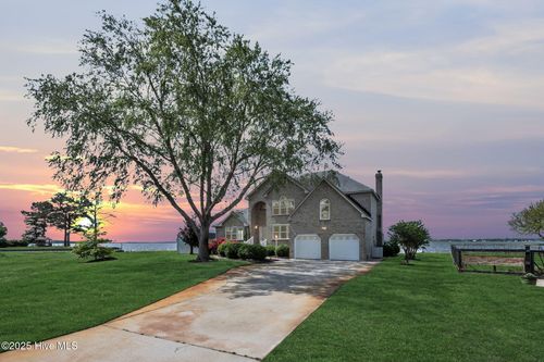 113 Wood Duck Dr, Currituck, NC, 27929-9633 | Card Image