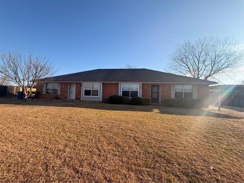 906-904 Black Diamond Cir, Hewitt, TX, 76643-3686 | Card Image