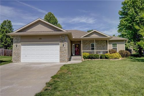 19312 E 8th Street Ct S, Independence, MO, 64056-3115 | Card Image