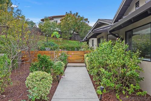 4286 Merritt Blvd, La Mesa, CA, 91941-6720 | Card Image