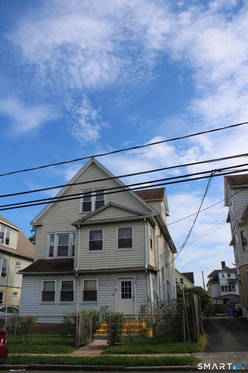 111 Bond St, Hartford, CT, 06114-1320 | Card Image