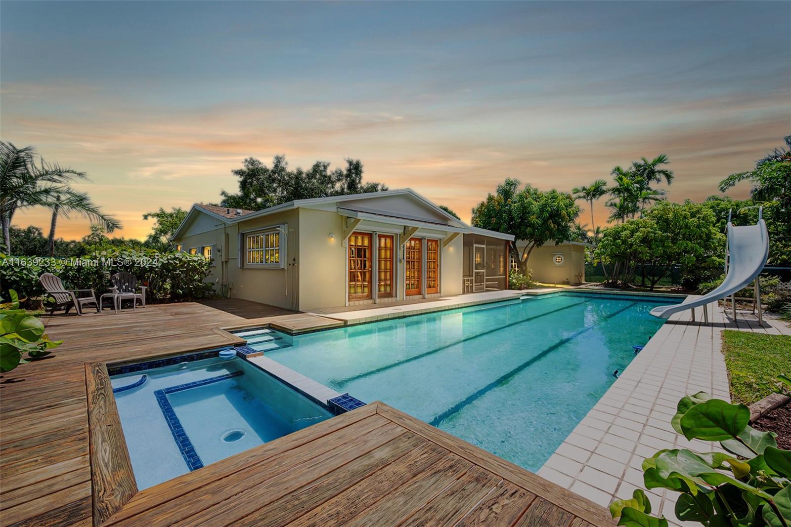 89th Pl, Miami, FL 33157