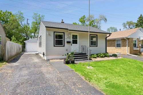 2924 Blackstone Ave, Saint Louis Park, MN, 55416-1810 | Card Image