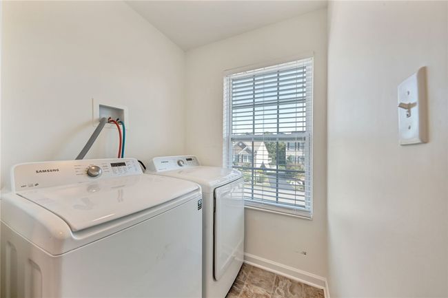 First floor laundry, washer/dryer included | Image 33