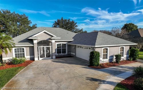 16 Meadowlake Cir S, Lake Placid, FL, 33852-7077 | Card Image
