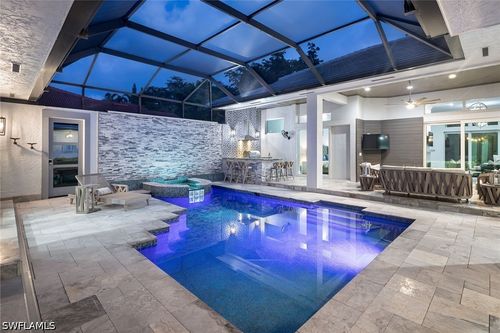 2036 Laguna Way, NAPLES, FL, 34109-7109 | Card Image