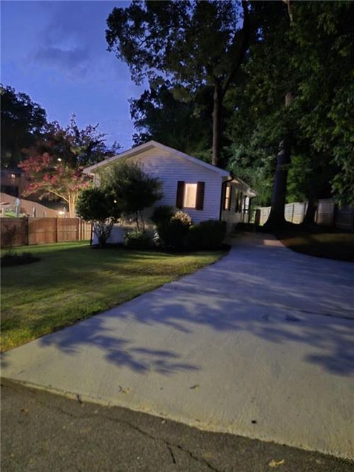 1927 Rogers Ave Sw, Atlanta, GA, 30310-2251 | Card Image