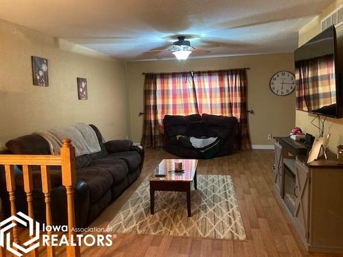 2365 Lake Cir, Britt, IA, 50423-8608 | Card Image