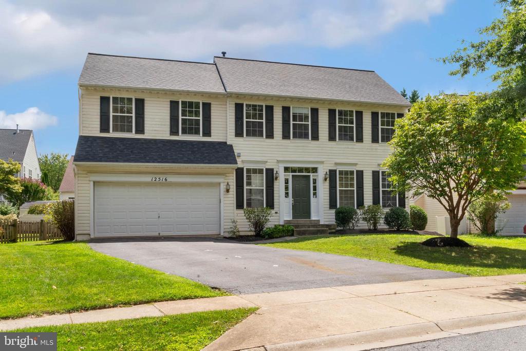 Hawks Nest Ln, Germantown, MD 20876