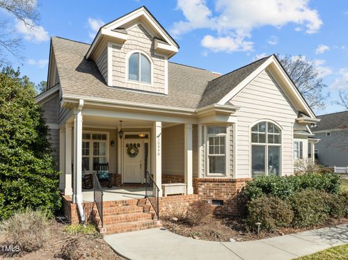 10040 Ward, Chapel Hill, NC, 27517-7335 | Card Image