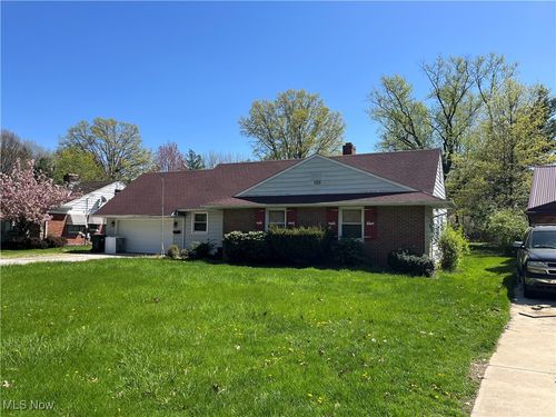 2017 Natona Rd, Euclid, OH, 44117-2407 | Card Image