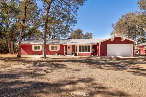  Modoc Road, Coarsegold, CA, 93614 | Card Image