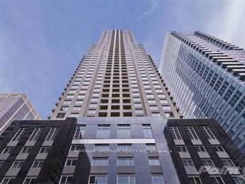 1208-35 Balmuto St, Toronto, ON, M4Y0A3 | Card Image