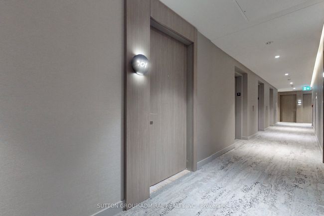 901 - 161 Roehampton Ave, Condo with 2 bedrooms, 1 bathrooms and null parking in Toronto ON | Image 28
