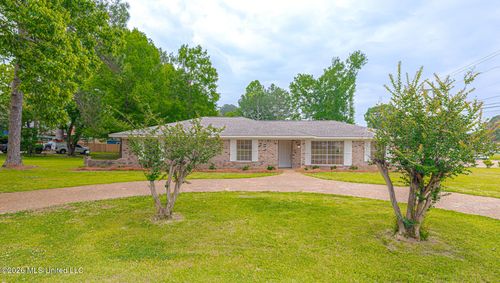1206 Sunset Dr, Canton, MS, 39046-4923 | Card Image