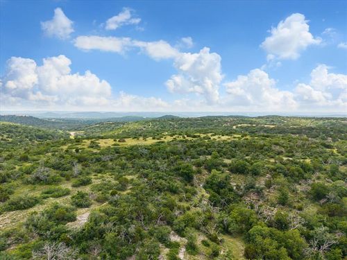 201 W Wind Road, Comfort, TX, 78013 | Card Image