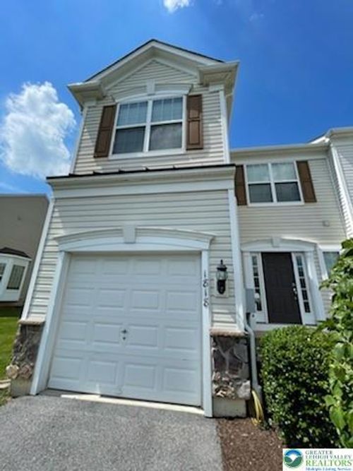 1818 Hemming Way, Orefield, PA, 18069-9100 | Card Image