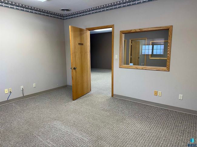 911 Sixth St, Home with 0 bedrooms, 2 bathrooms and null parking in Freeman SD | Image 72