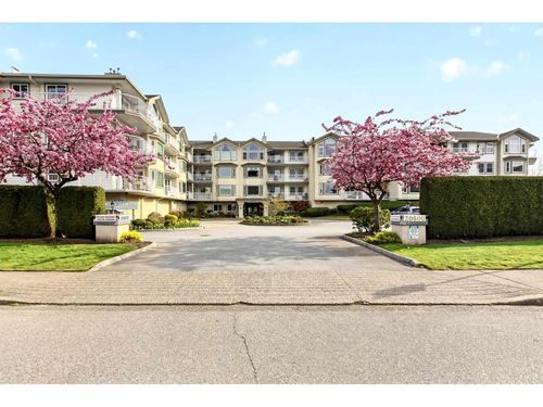 212-20600 53a Ave, Langley, BC, V3A8C2 | Card Image