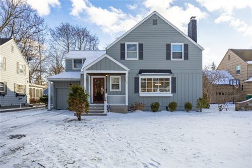 85 Stonybrook Dr, Rochester, NY, 14618-3105 | Card Image