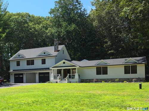 203 Wildflower Ln, Fairfield, CT, 06824-1612 | Card Image