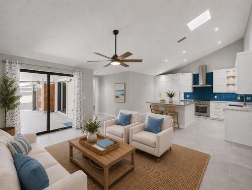5385 Eagle Lake Dr, Palm Beach Gardens, FL, 33418-1543 | Card Image