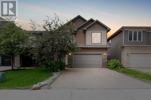 112 Killdeer Way, Fort Mcmurray, AB, T9K0P8 | Card Image