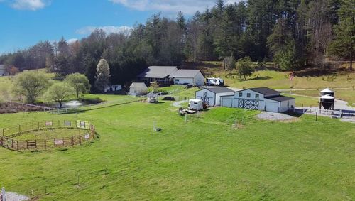 288 Happy Valley Dr, Blairsville, GA, 30512-8375 | Card Image