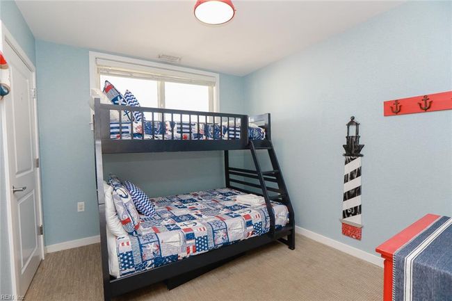 APT-432B - 3738 Sandpiper Rd, House attached with 4 bedrooms, 3 bathrooms and null parking in Virginia Beach VA | Image 18