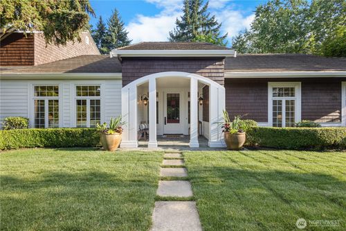 7641 Ne 12th St, Medina, WA, 98039-3120 | Card Image