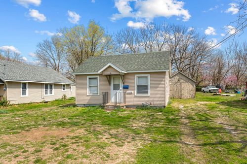 2528 N Kellett Ave, Springfield, MO, 65803-3440 | Card Image