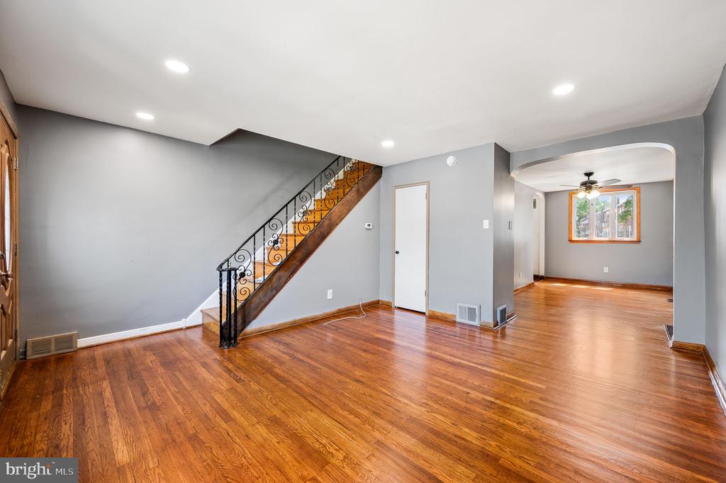 Elmwood Ave, Philadelphia, PA 19153