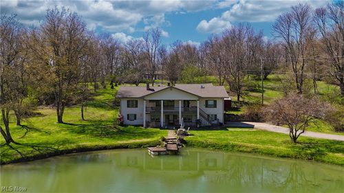 16213 Park Way, East Liverpool, OH, 43920-9514 | Card Image