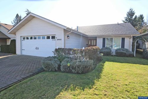 2903 Twin Oak Pl Nw, Salem, OR, 97304-1227 | Card Image