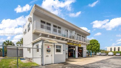 250 44th St, Oakland Park, FL, 33334-1442 | Card Image