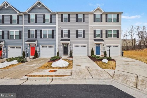 137 Kensington Circle, MIDDLETOWN, VA, 22645 | Card Image